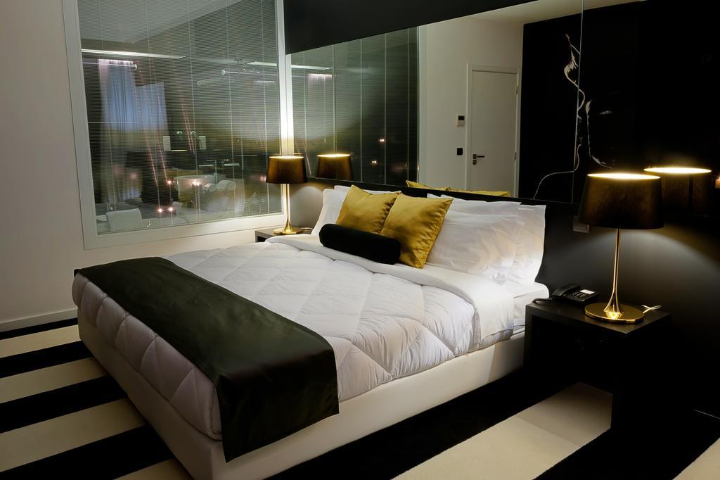 Vinyl M Hotel - Adults Only Mealhada Room photo